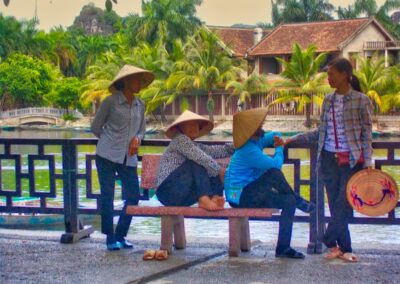 Women Talking wearing Nan La, Tom Cot, Nimh Binh, Vietnam